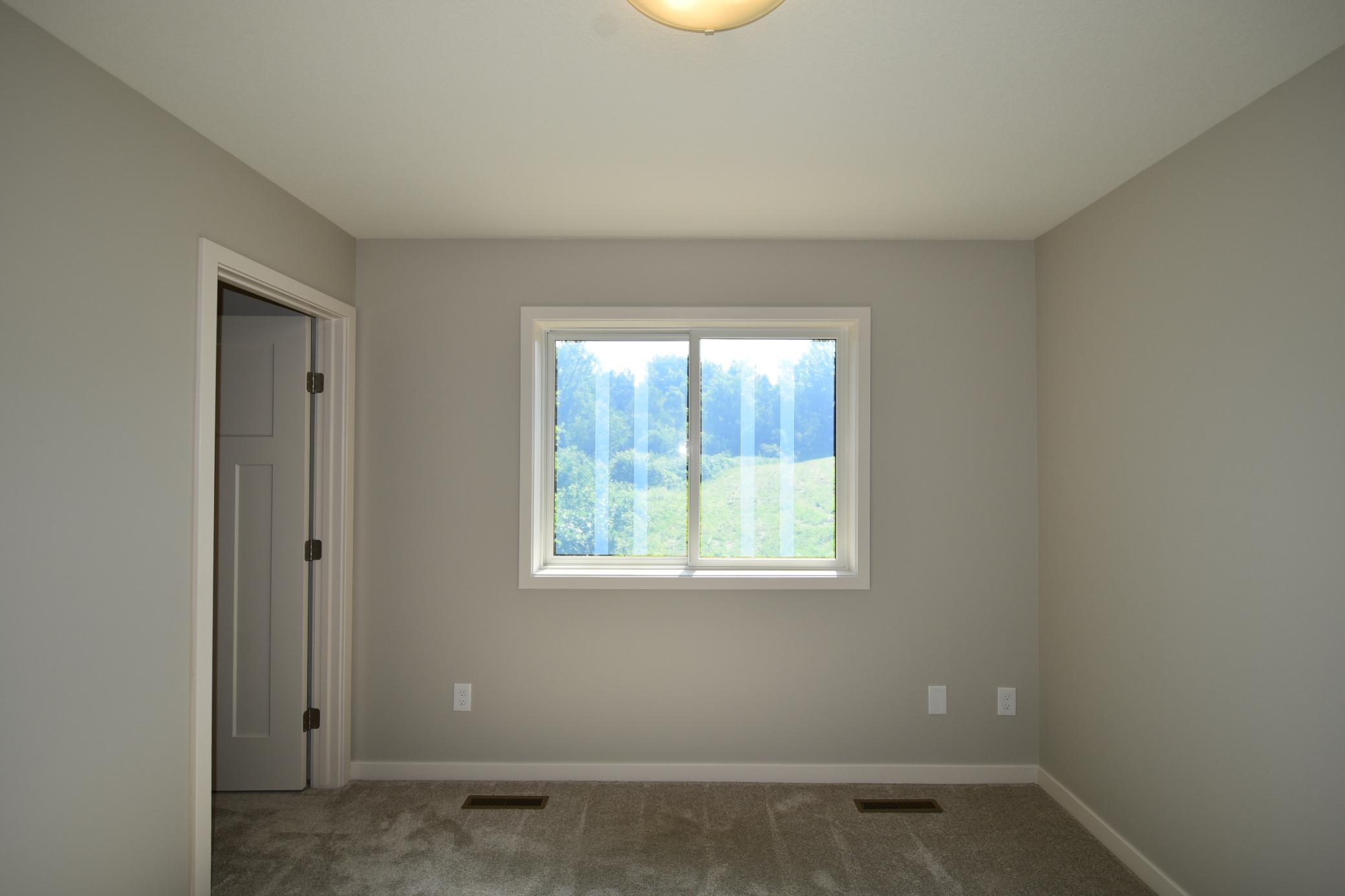 2049 East 20th Street Zumbrota, MN 55992 - Photo 11 of 33