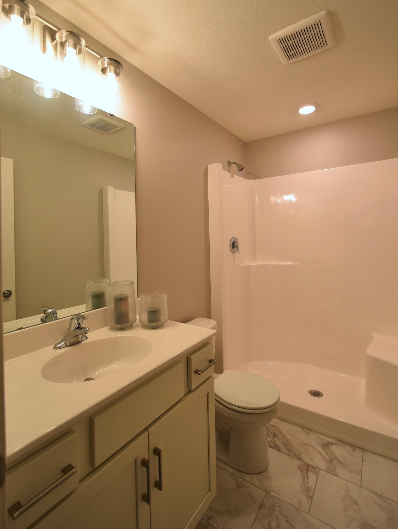 2049 East 20th Street Zumbrota, MN 55992 - Photo 9 of 33