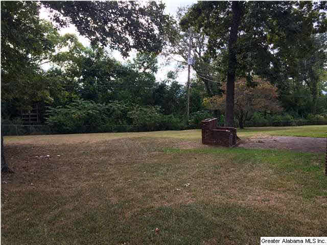 3505 Crosshill Road Mountain Brook, AL 35223 - Photo 16 of 17