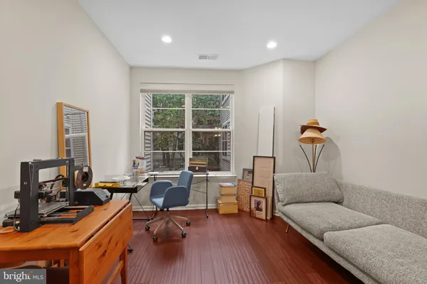 $490,000 | 1201 East W Highway, Unit 222, Silver Spring, MD 20910