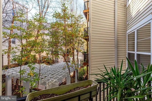 $490,000 | 1201 East W Highway, Unit 222, Silver Spring, MD 20910