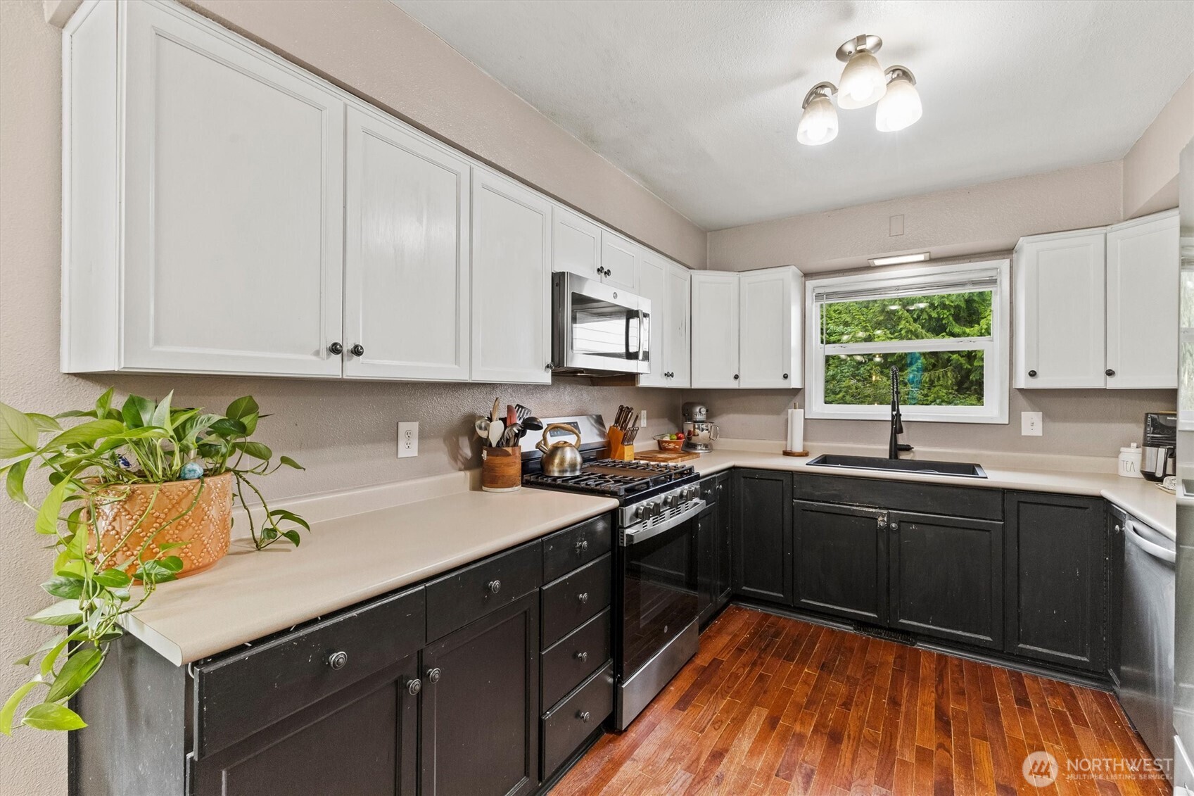 6011 Roberts Road Bellingham, WA 98226 - Photo 2 of 40