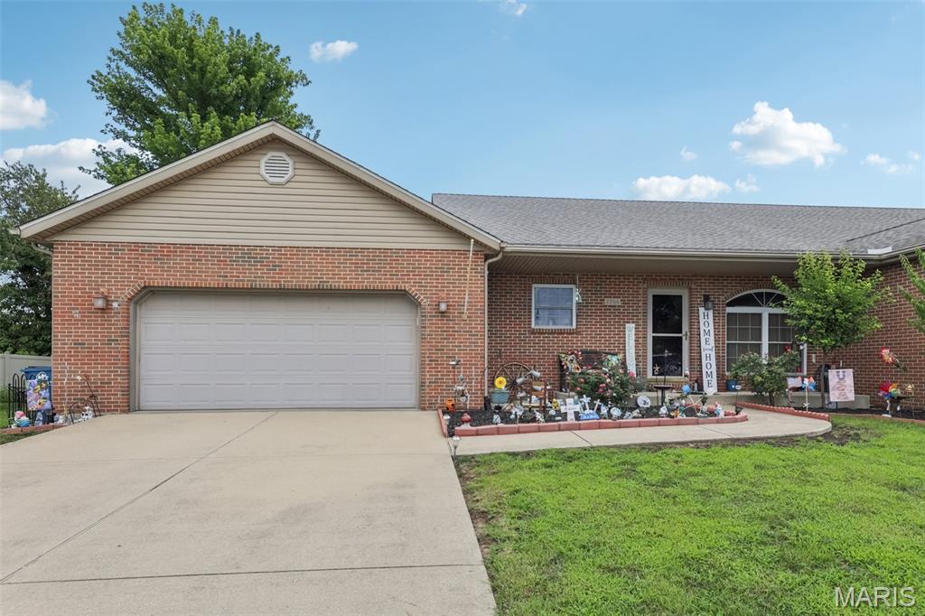 2266 Calgary Drive Shiloh, IL 62221 - Photo 1 of 24 Gallery Image 1