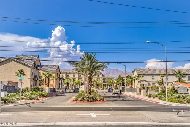 $1,900 | 4516 Townwall Street, Las Vegas, NV 89115