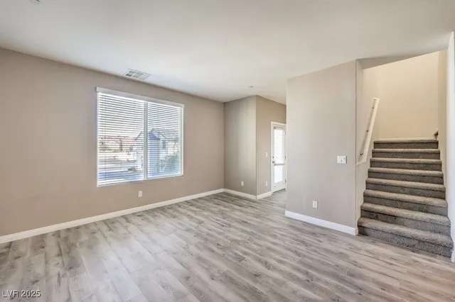 $1,900 | 4516 Townwall Street, Las Vegas, NV 89115