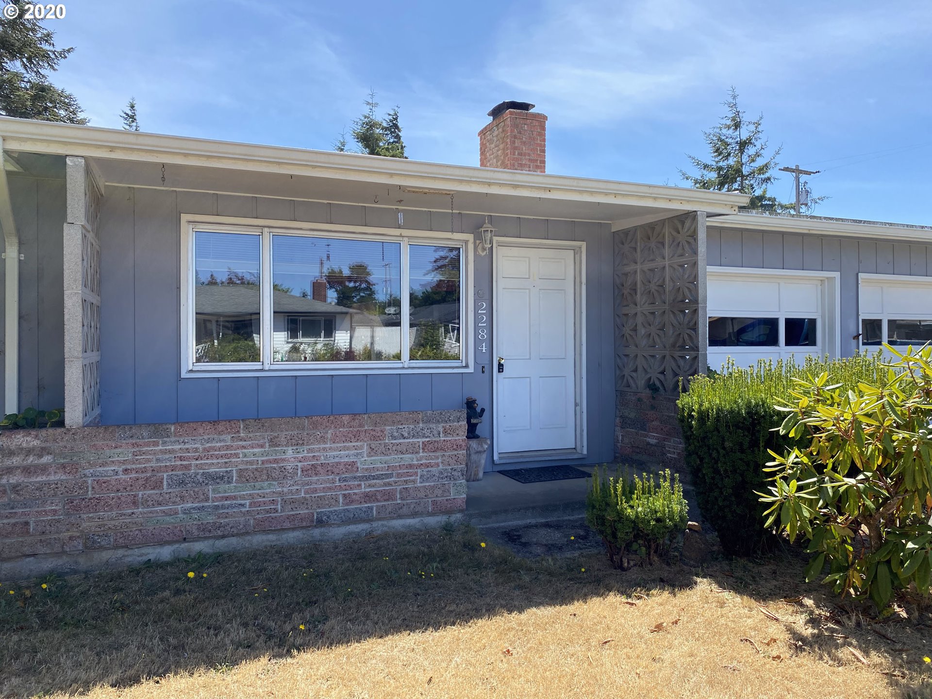 2284 17th Street Florence, OR 97439 - Photo 2 of 32