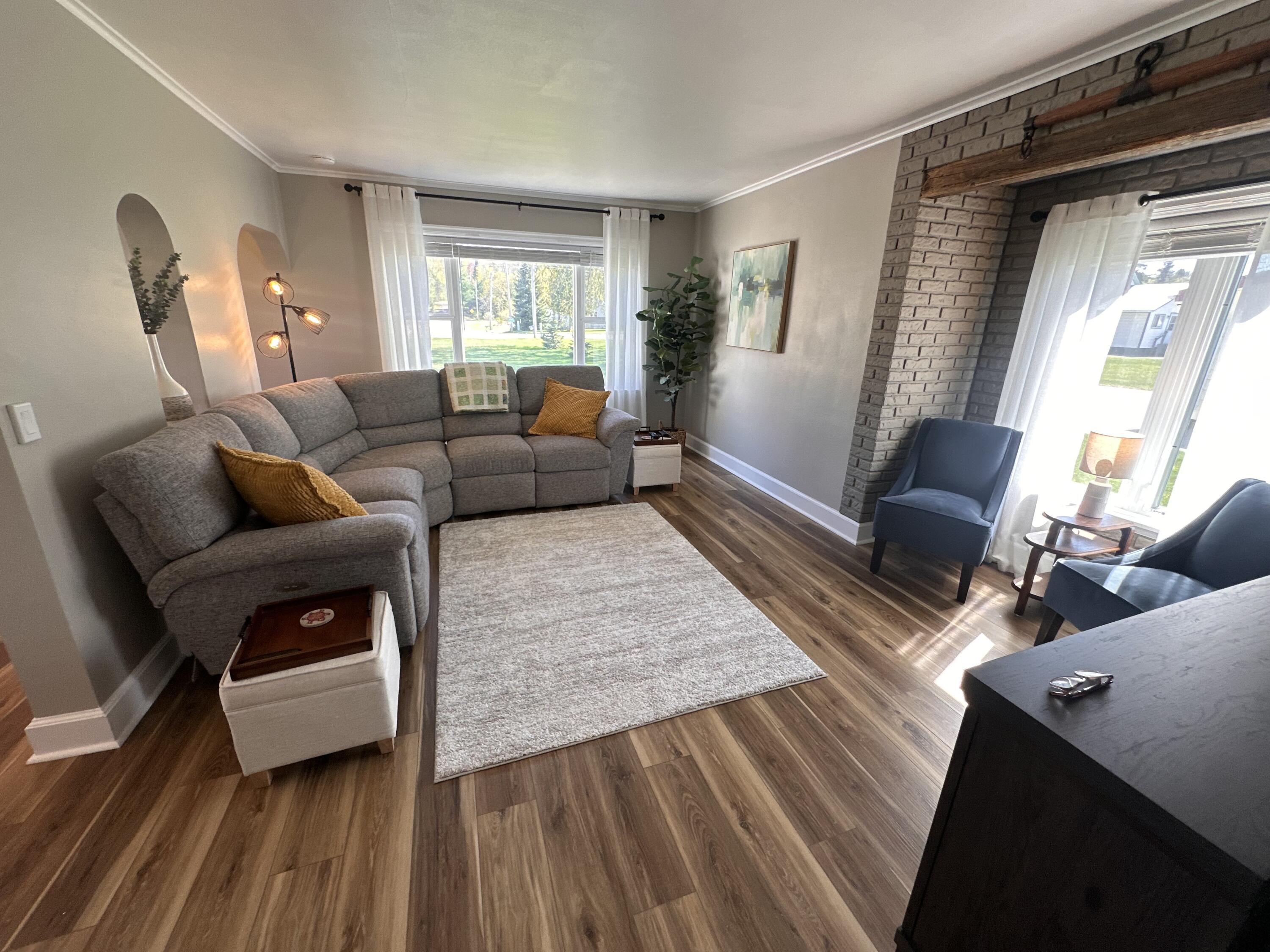 W628 County Highway Niagara, WI 54151 - Photo 5 of 38 Living Room