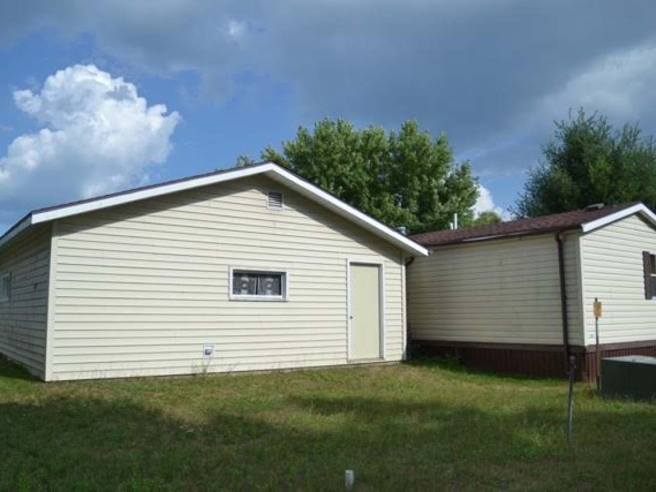 12 Fishermans Paradise Rhinelander, WI 54501 - Photo 6 of 27 Gallery Image 6