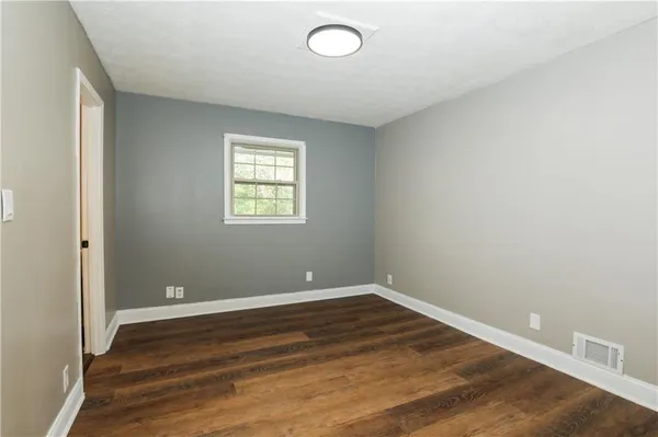 $2,050 | 3052 Riviera Drive, Conyers, GA 30012