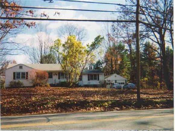 250 State Road Eliot, ME 03903 - Photo 1 of 9 Gallery Image 1
