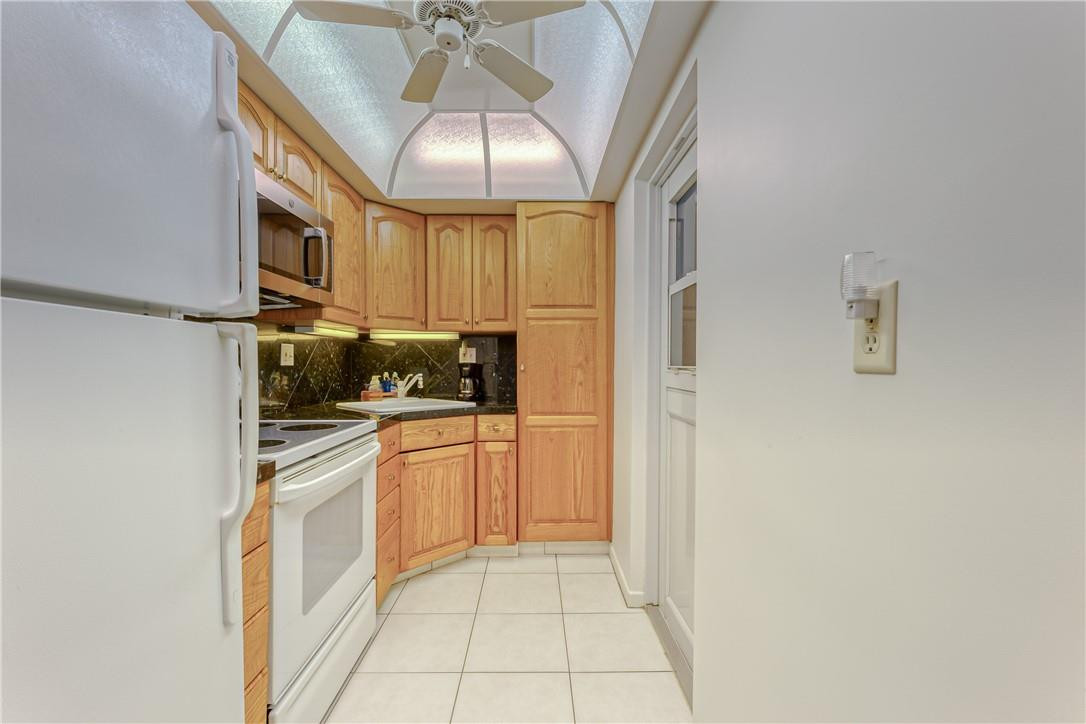 1210 North Riverside Drive, Unit 107 Pompano Beach, FL 33062 - Photo 20 of 29 Photo 20