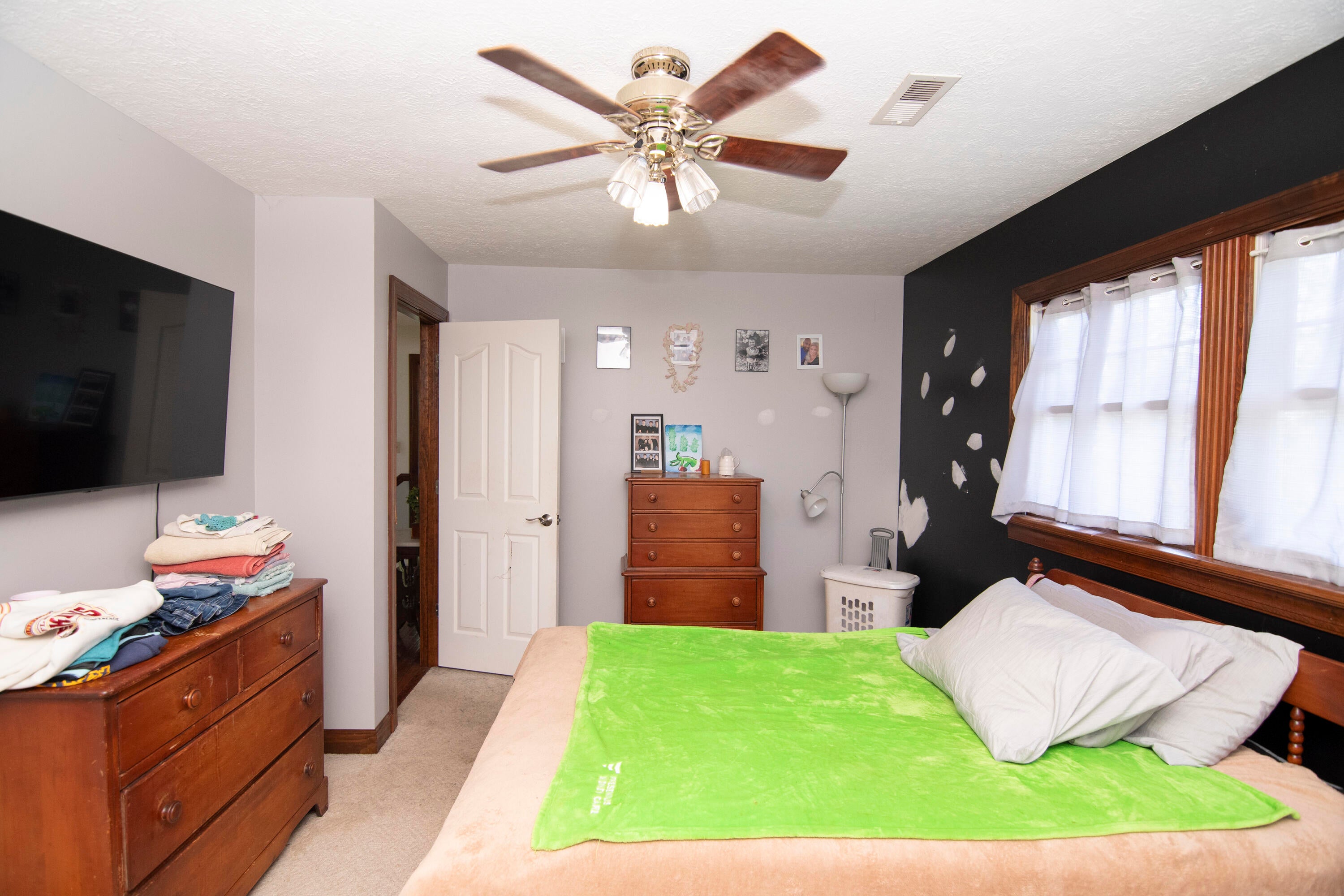 941 Chestnut Flats Road Williamsburg, WV 24991 - Photo 50 of 109 Gallery Image 50