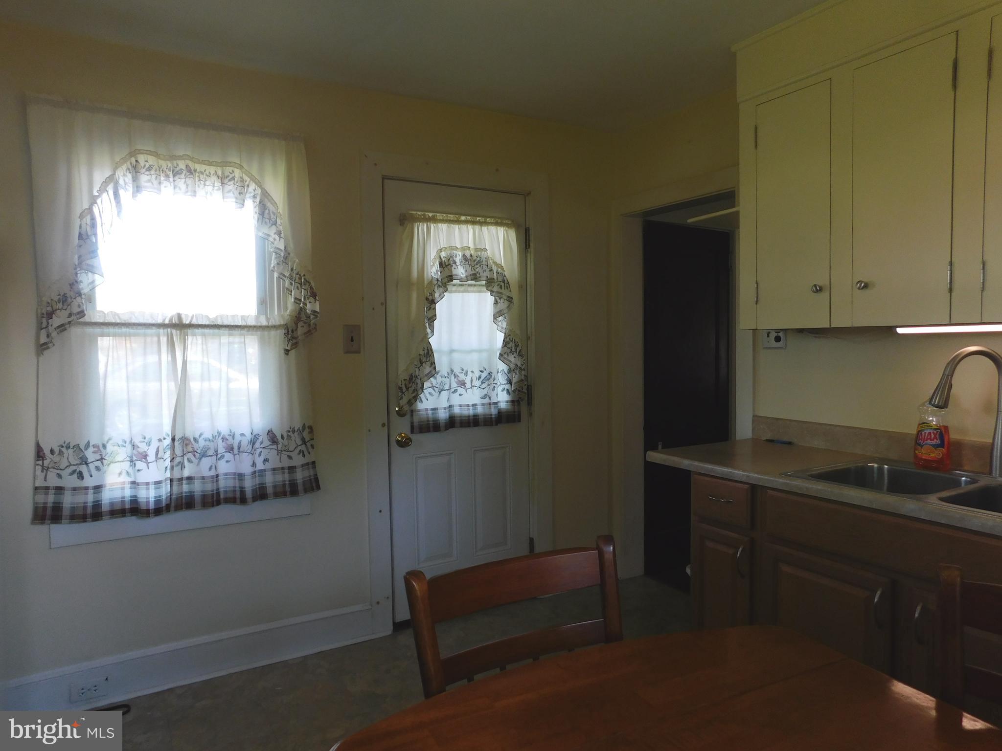 101 Garris Road Downingtown, PA 19335 - Photo 10 of 29 Gallery Image 10