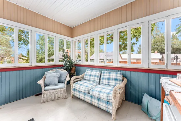 $649,800 | 414 East 2nd Street, Emmett, ID 83617