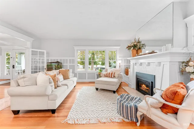 $649,900 | 414 East 2nd Street, Emmett, ID 83617