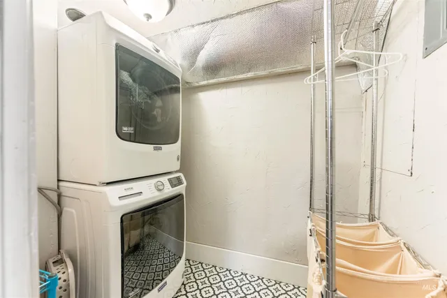 $649,900 | 414 East 2nd Street, Emmett, ID 83617