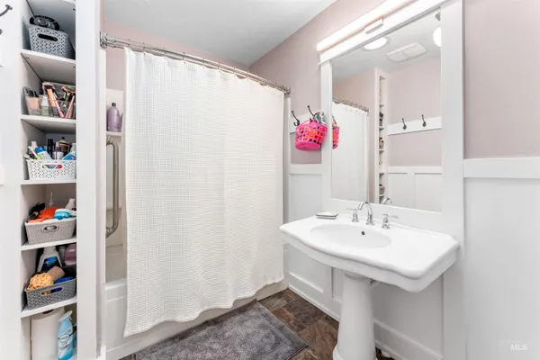 $649,800 | 414 East 2nd Street, Emmett, ID 83617