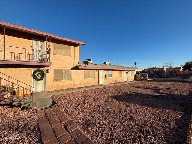 $1,150 | 5132 Pebble Beach Boulevard, Unit B, Las Vegas, NV 89108