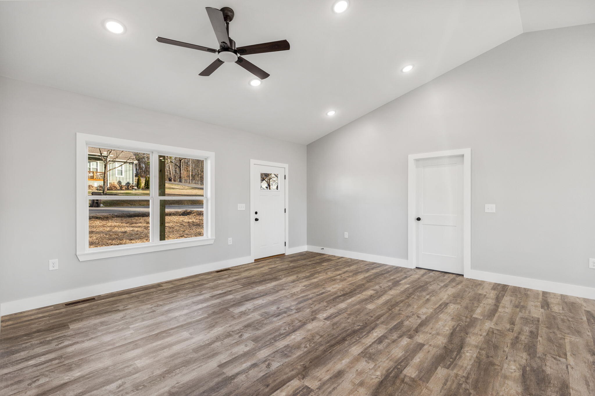 3660 Calfee Lane Southeast Cleveland, TN 37323 - Photo 12 of 40