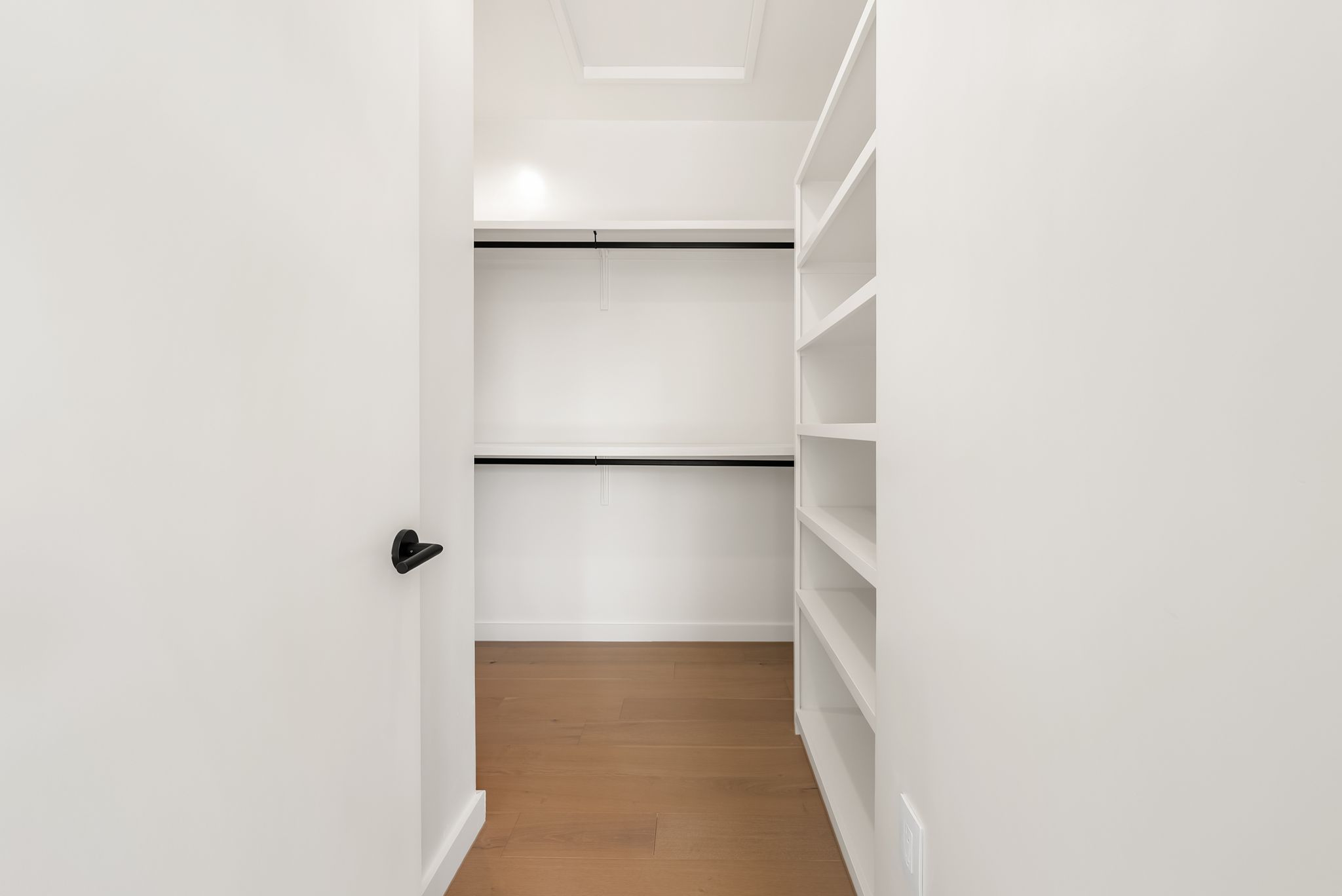 2401 East 18th Street Austin, TX 78702 - Photo 27 of 36 Primary walk in closet, wraps around