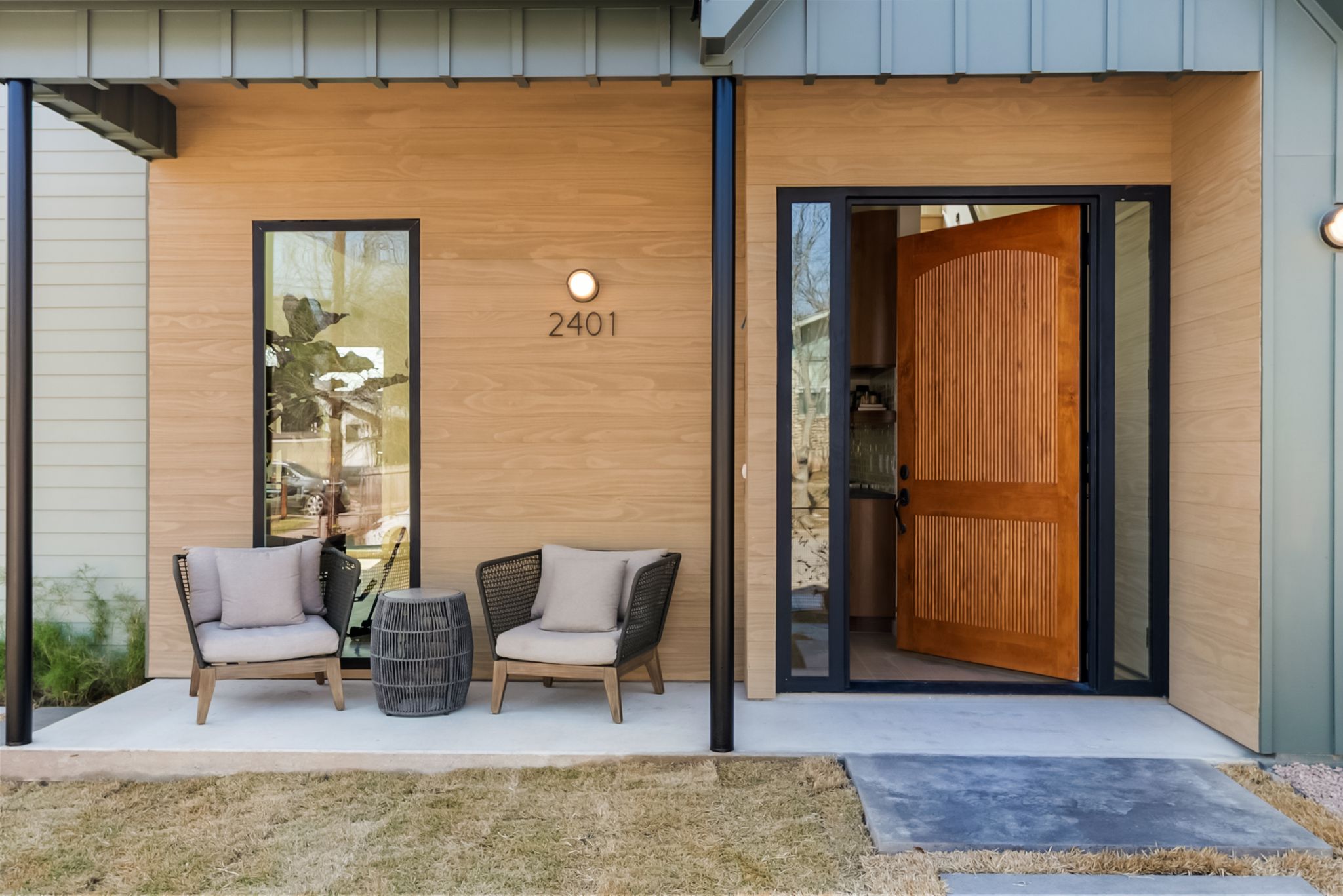 2401 East 18th Street Austin, TX 78702 - Photo 3 of 36