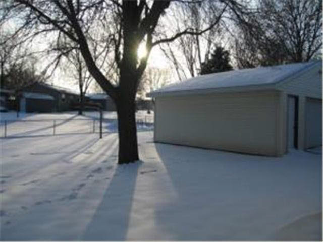 2126 44th Street Northwest Rochester, MN 55901 - Photo 10 of 10