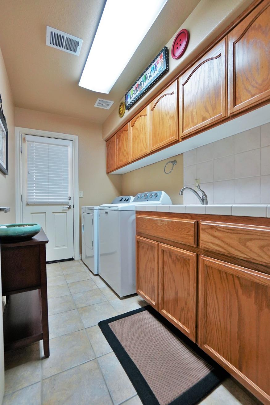 1234 Cedar Lane Lemoore, CA 93245 - Photo 34 of 57