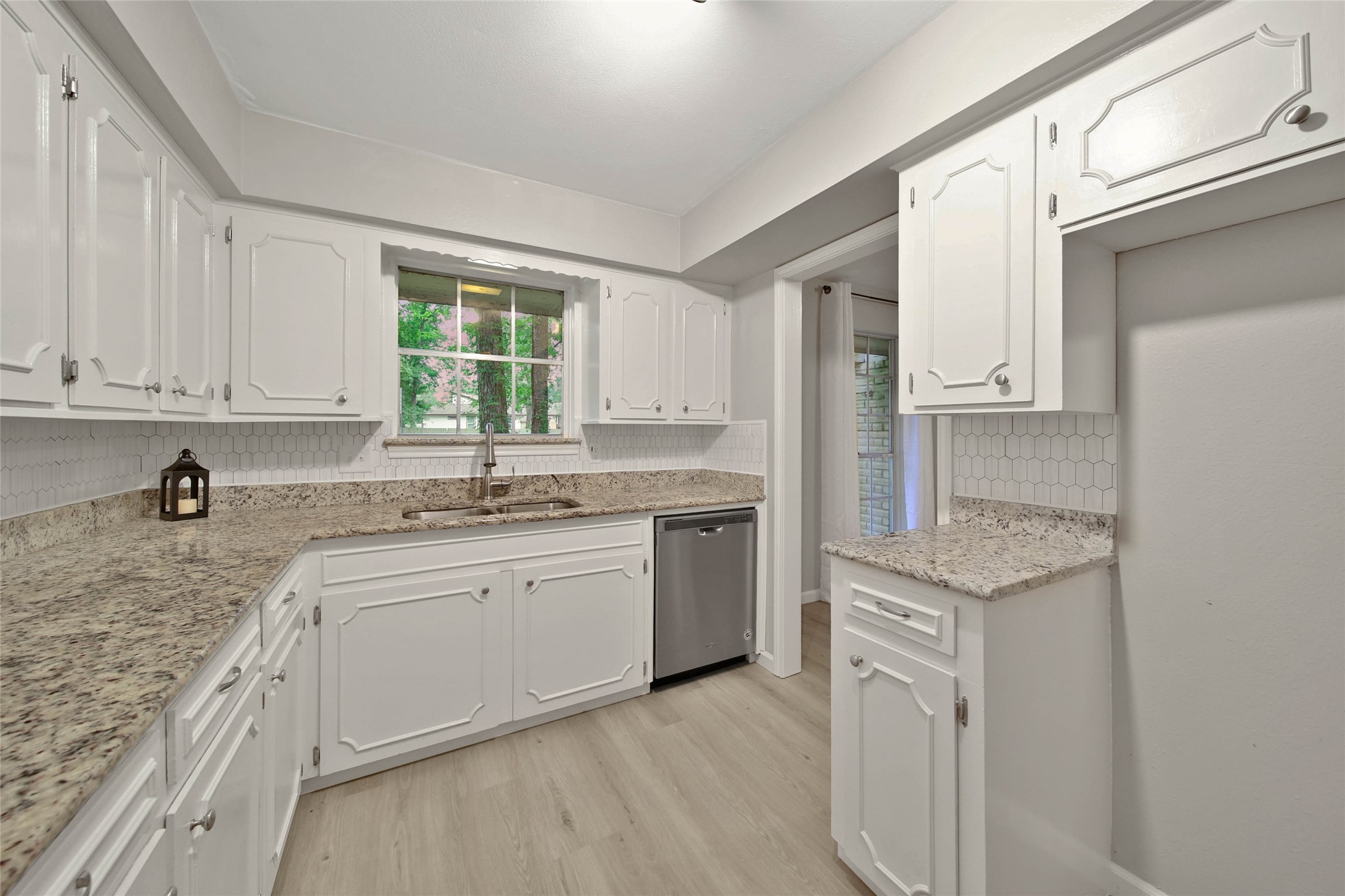 24931 Hickory Hill Road Spring, TX 77380 - Photo 9 of 38