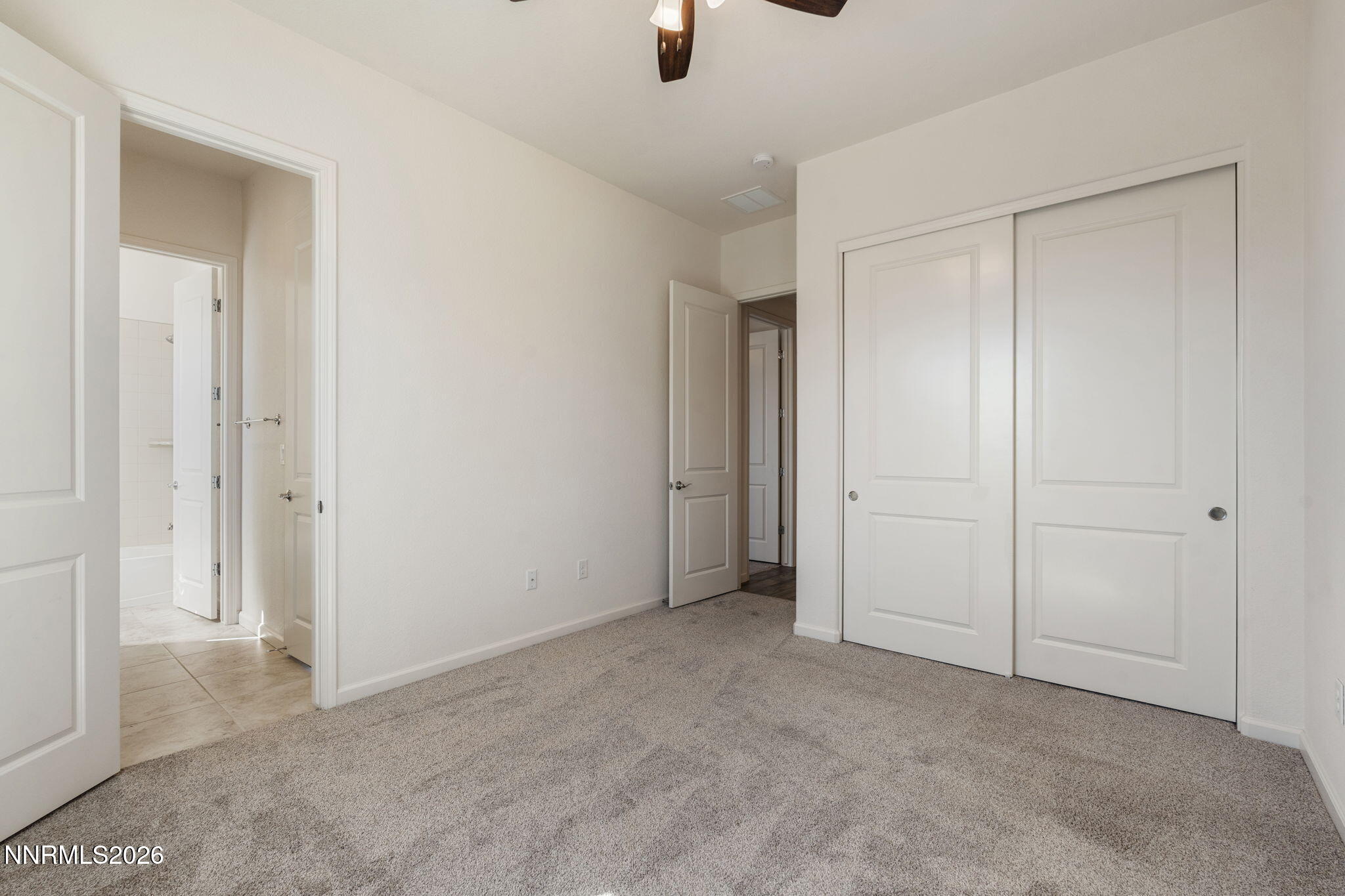 2001 Neviekay Lane Reno, NV 89521 - Photo 27 of 32 40-web-or-mls-DSC04660
