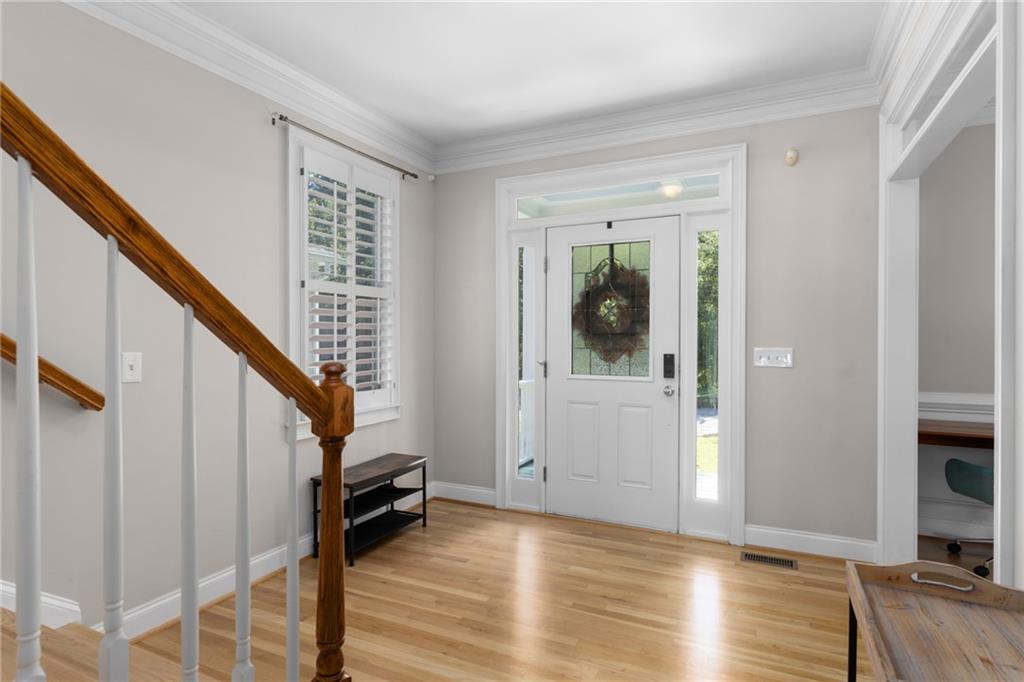 1038 Rice Street Northwest Atlanta, GA 30318 - Photo 6 of 53 Gallery Image 6