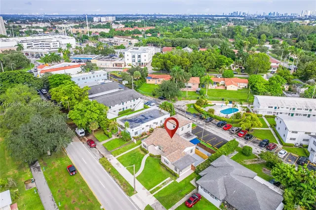 $1,625,000 | 157 Curtiss Parkway, Miami Springs, FL 33166