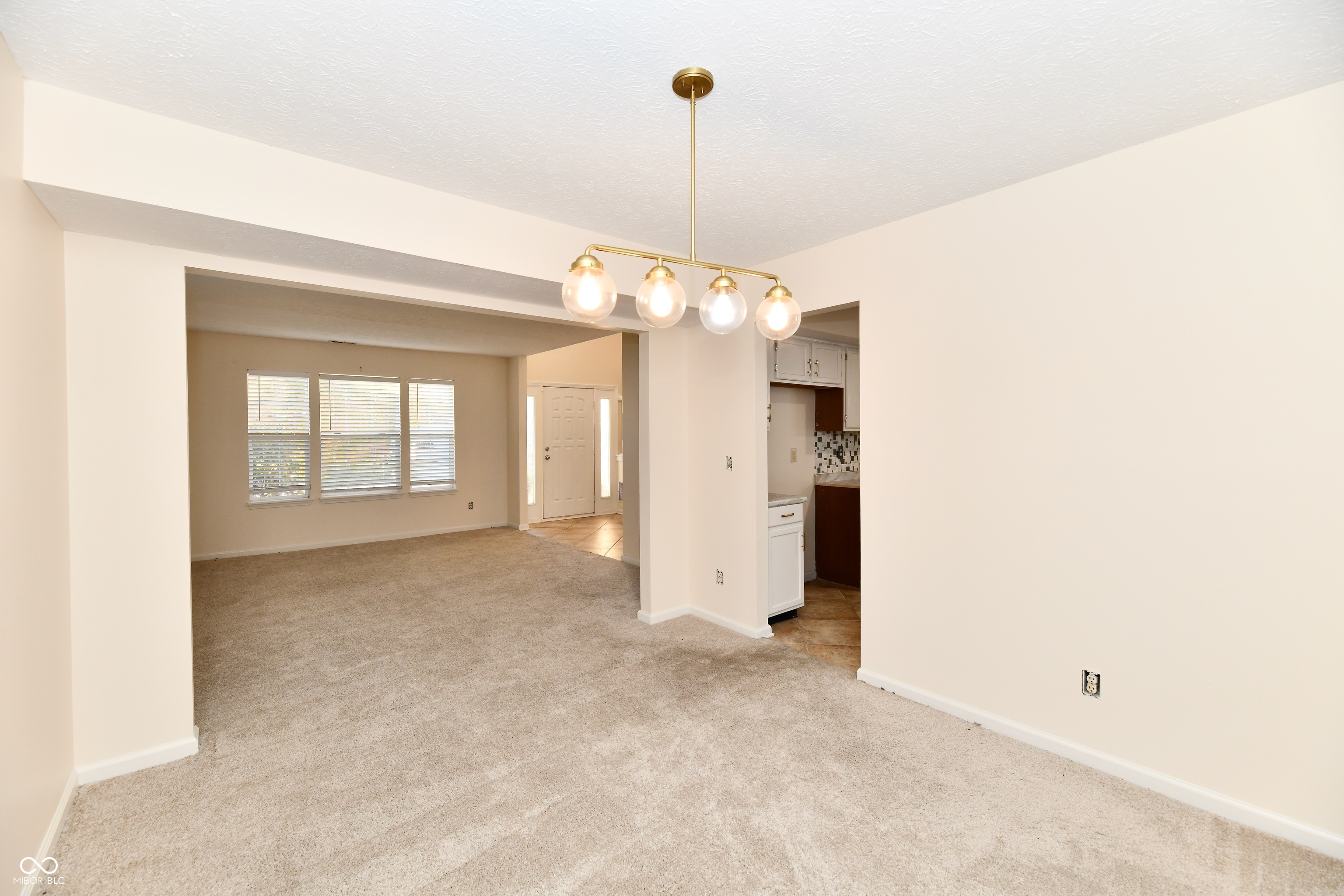 6932 Lohr Way Indianapolis, IN 46214 - Photo 12 of 46