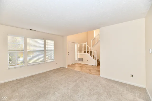 $292,000 | 6932 Lohr Way, Indianapolis, IN 46214