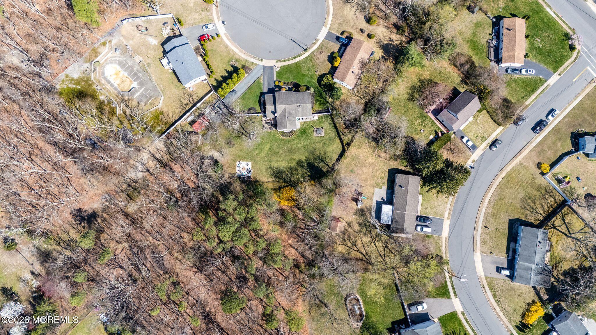 2 Darien Circle Howell, NJ 07731 - Photo 47 of 54 darien9