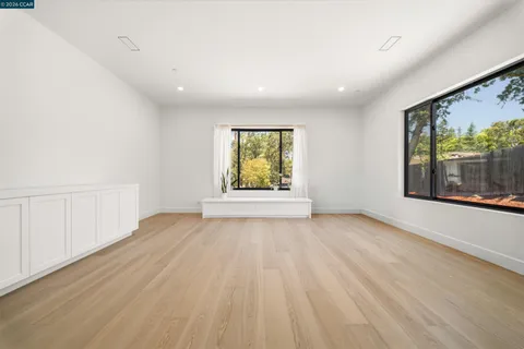 $3,299,000 | 1080 Scots Lane, Walnut Creek, CA 94596