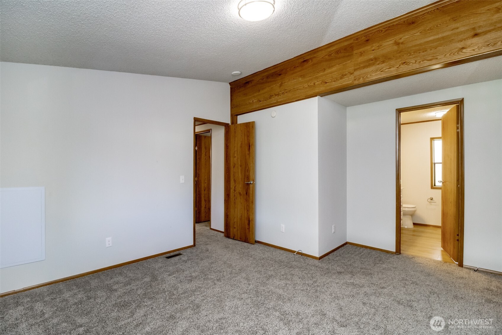 836 Harman Way South, Unit 8 Orting, WA 98360 - Photo 17 of 28