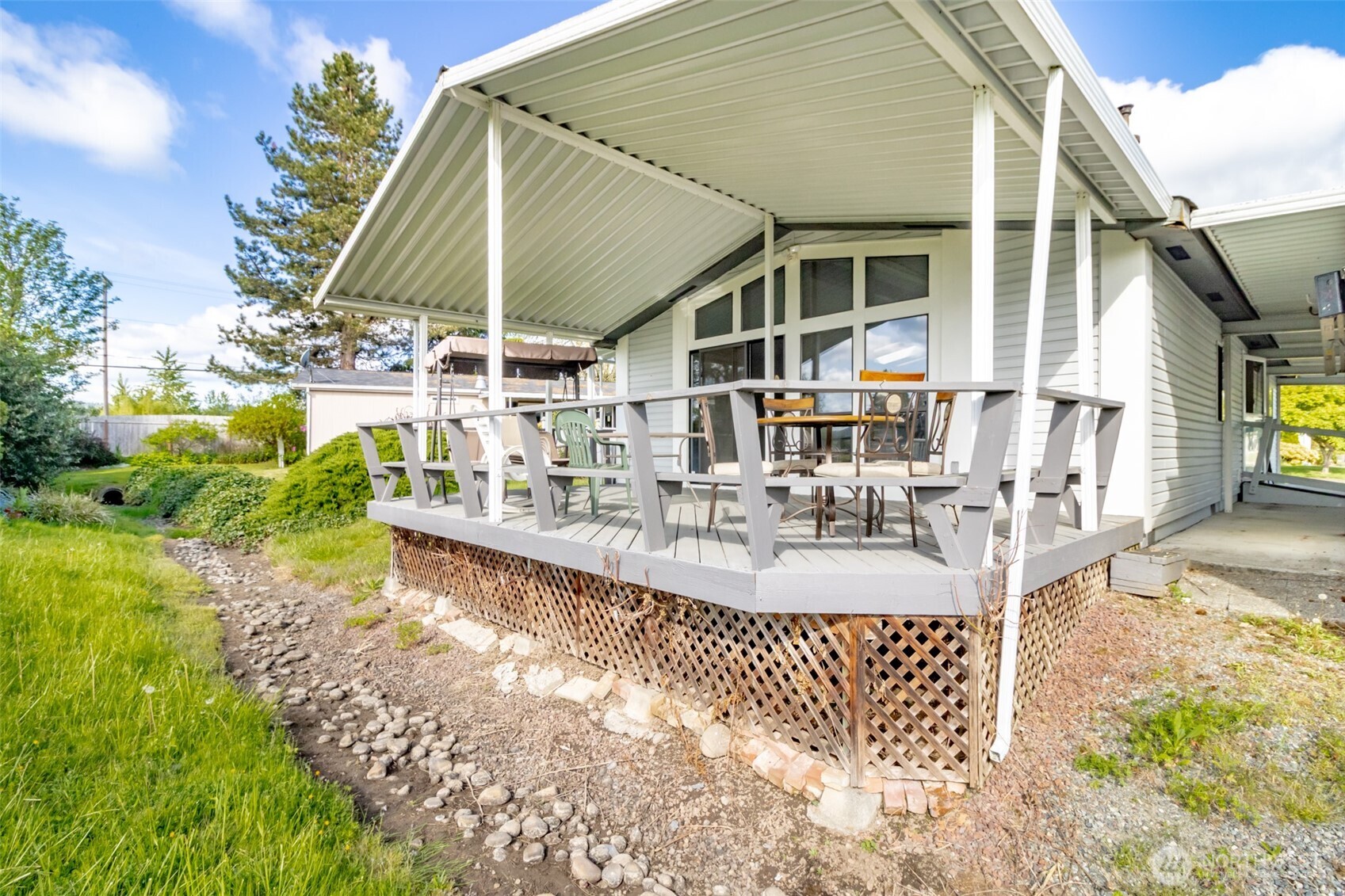 836 Harman Way South, Unit 8 Orting, WA 98360 - Photo 5 of 28