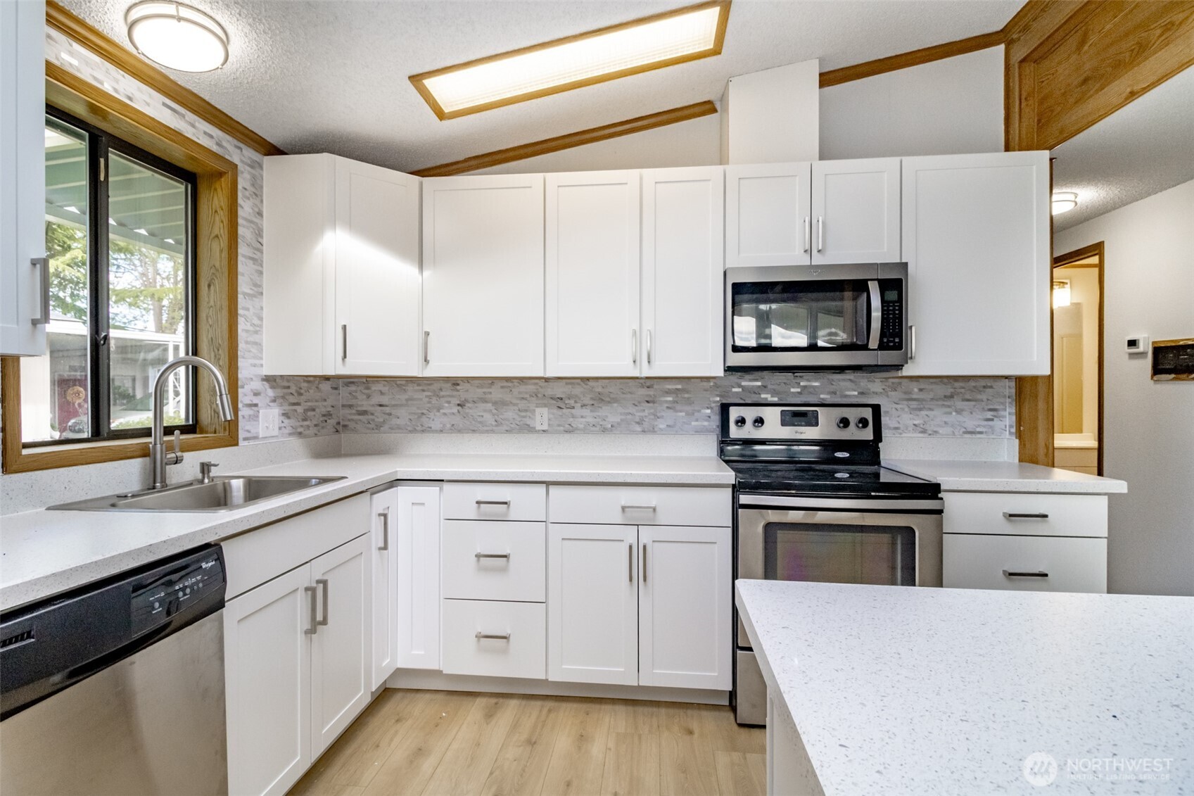 836 Harman Way South, Unit 8 Orting, WA 98360 - Photo 8 of 28