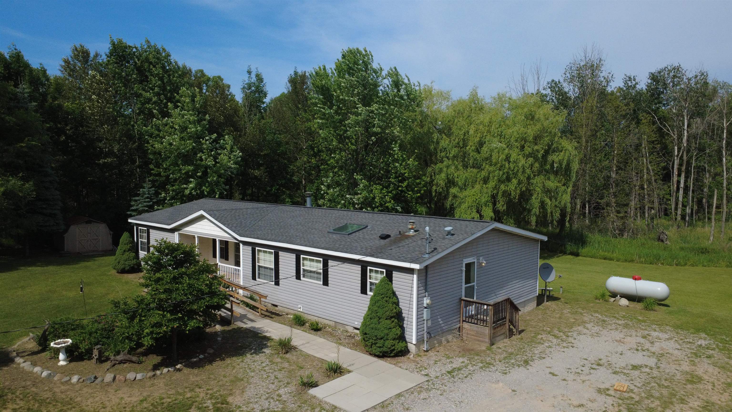 1265 South Dow Road West Branch, MI 48661 - Photo 25 of 55 1947359-29ad8a43-b8c4-4943-88de-ed66b33a9d72.JPG