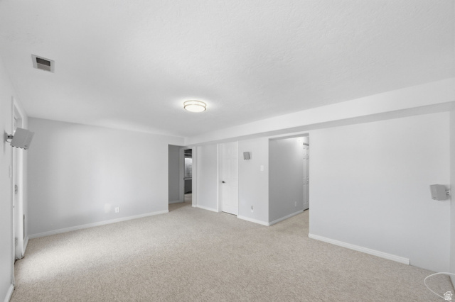 7910 Pear Tree Circle Sandy, UT 84094 - Photo 20 of 32
