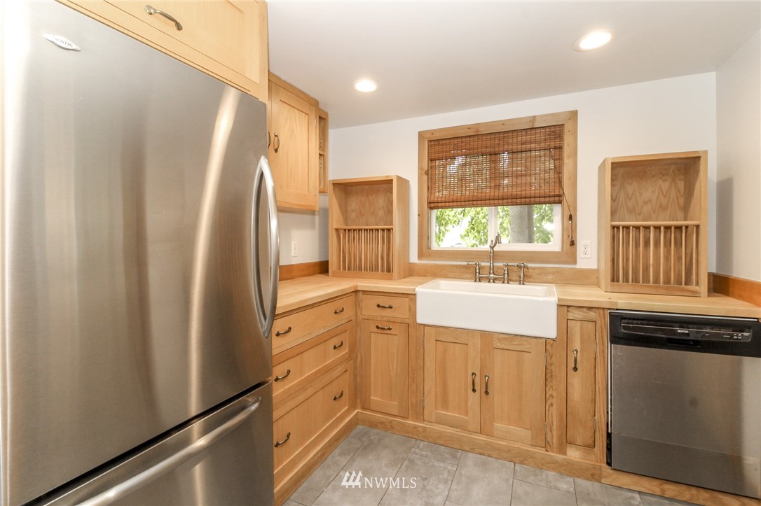 1402 North 2nd Street Renton, WA 98057 - Photo 14 of 36