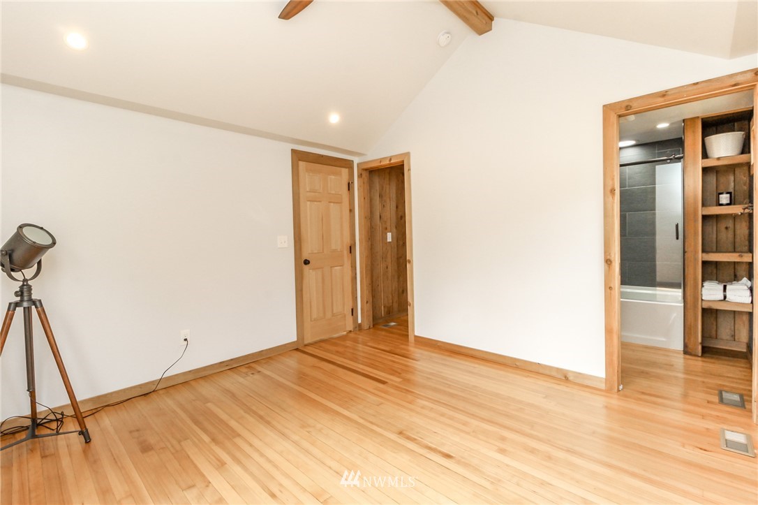 1402 North 2nd Street Renton, WA 98057 - Photo 16 of 36