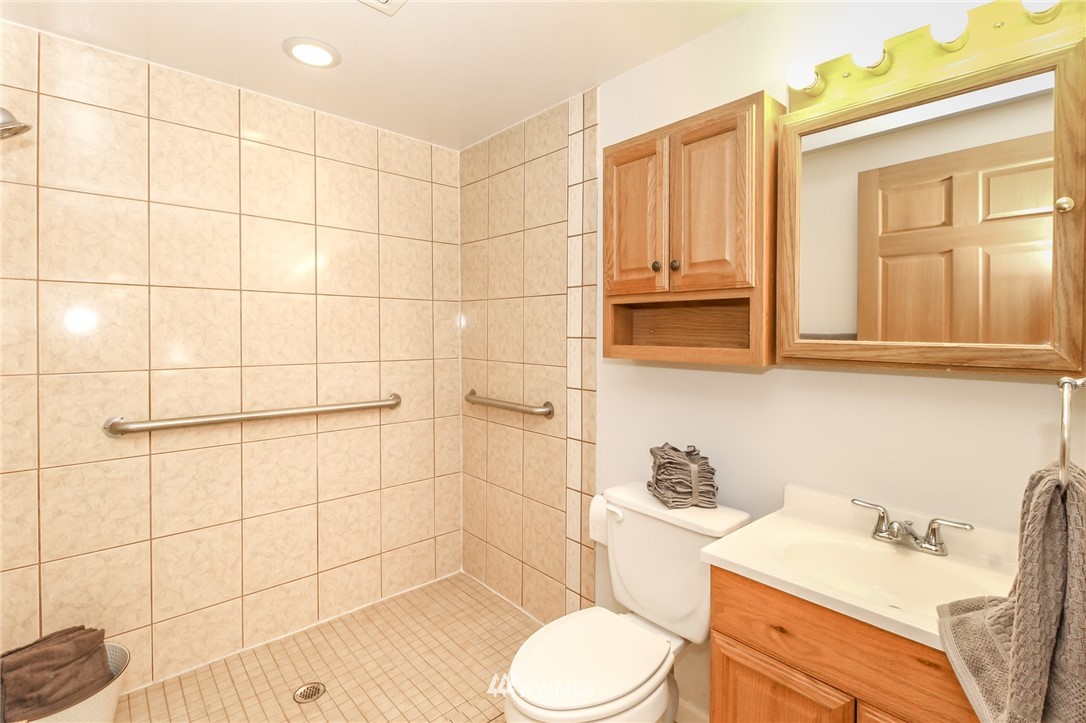 1402 North 2nd Street Renton, WA 98057 - Photo 24 of 36