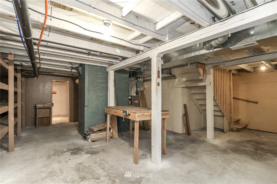 1402 North 2nd Street Renton, WA 98057 - Photo 26 of 36