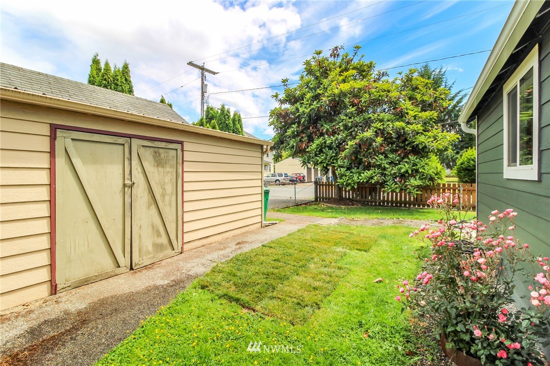 1402 North 2nd Street Renton, WA 98057 - Photo 35 of 36