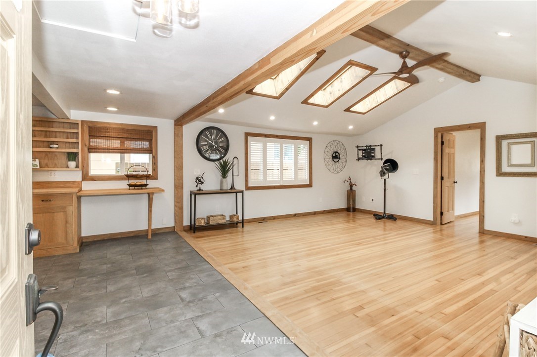 1402 North 2nd Street Renton, WA 98057 - Photo 6 of 36