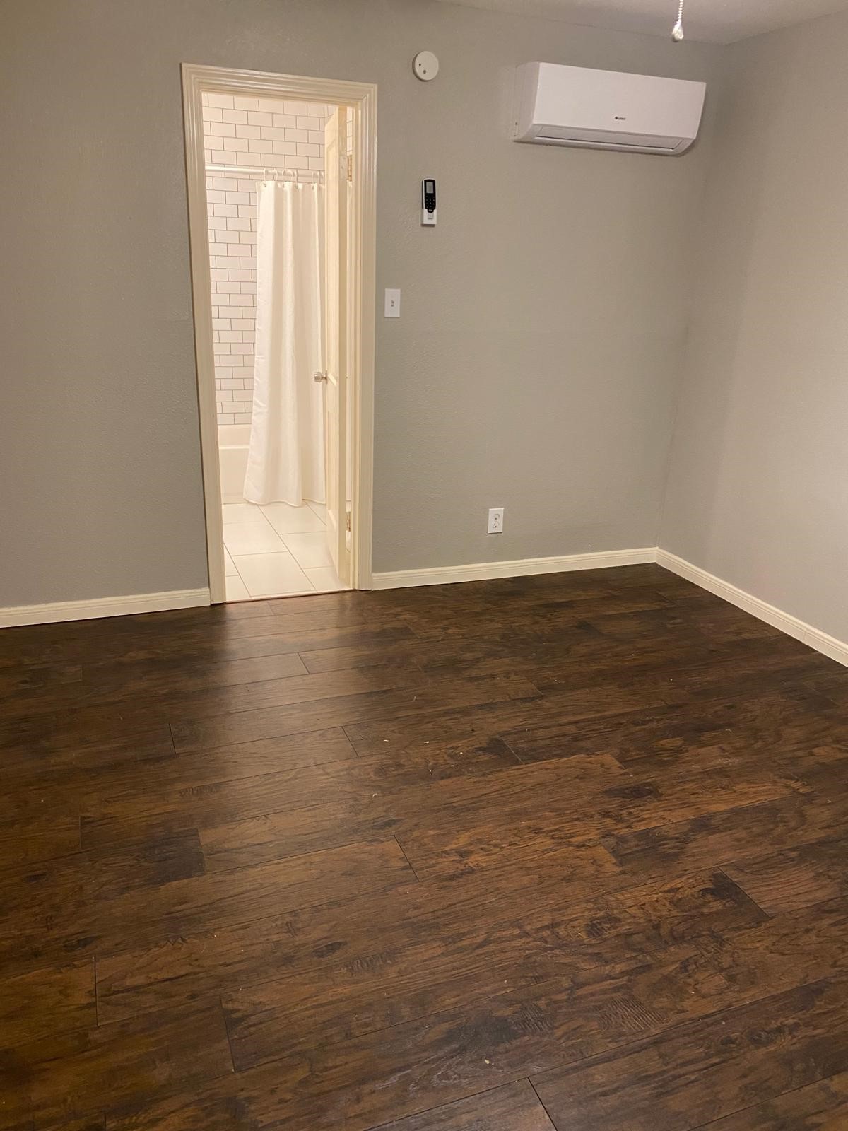 3502 Rosedale Street, Unit B Houston, TX 77004 - Photo 8 of 18 Gallery Image 8