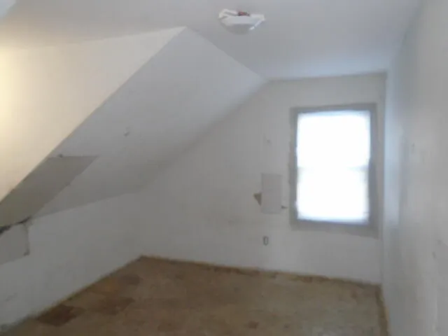 $59,995 | 196 River Road, Benton, ME 04901