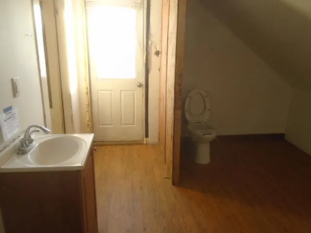 $59,995 | 196 River Road, Benton, ME 04901