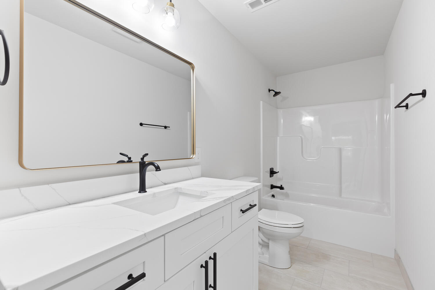 2513 Clinton Way Jackson, MI 49201 - Photo 19 of 35 2009-Green-Acres-Dr-1024